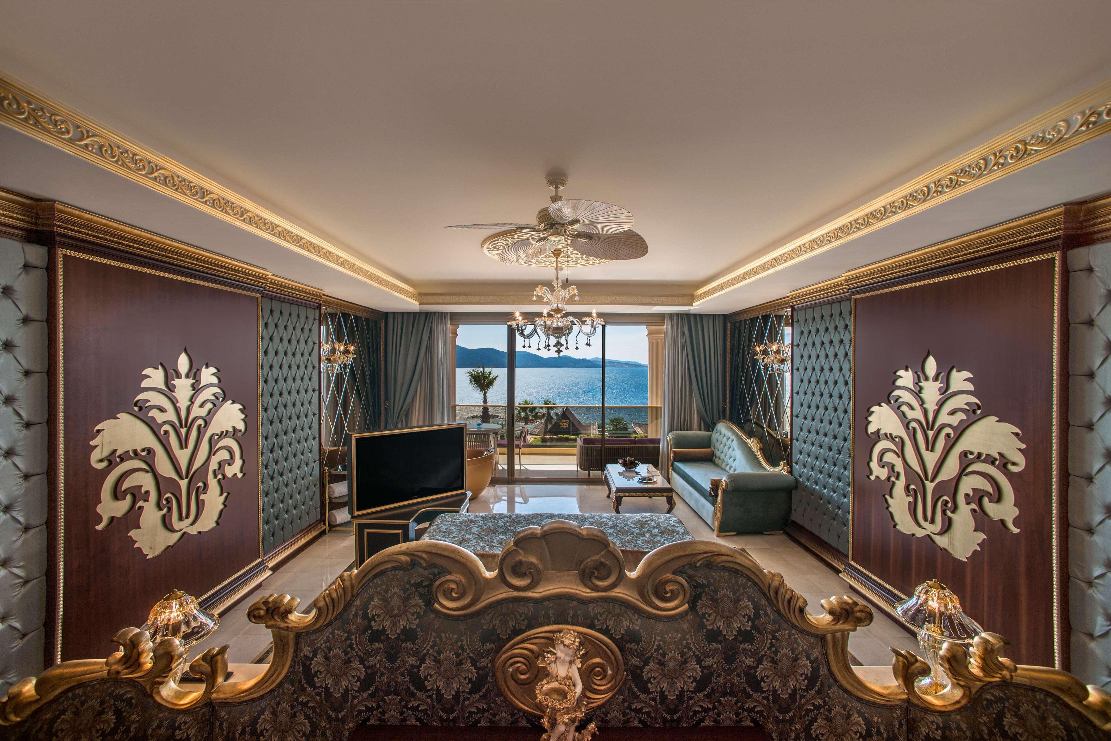 The Plaza Bodrum Torba Exterior foto